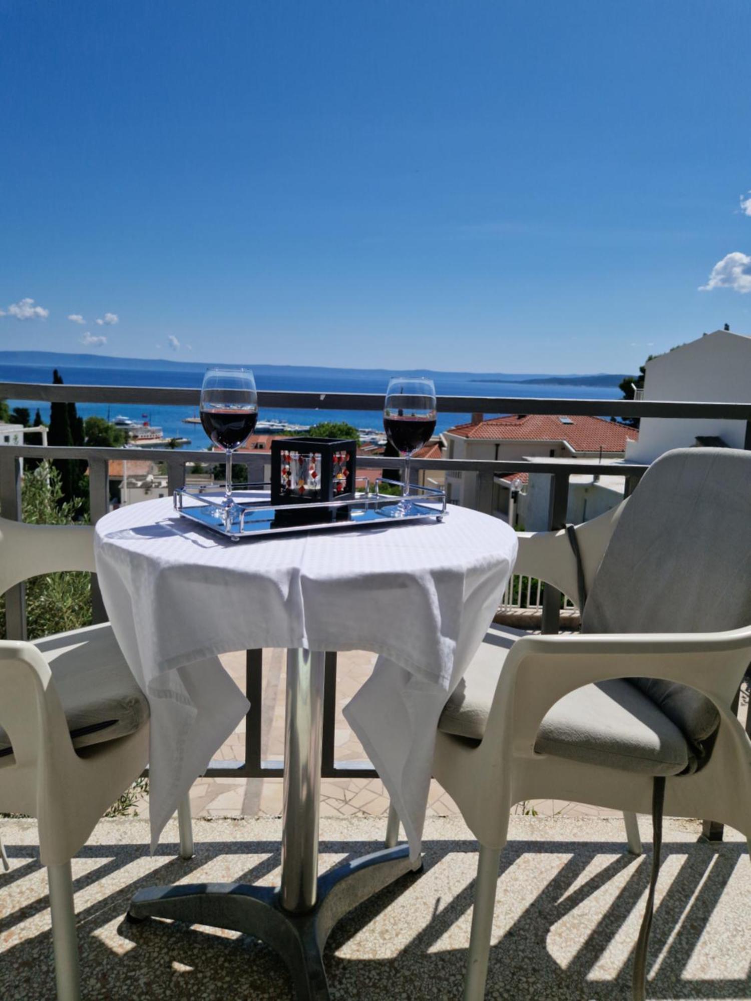 Apartments Saric Башка-Вода Екстер'єр фото