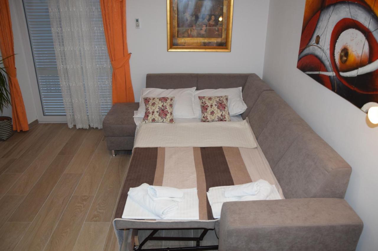 Apartments Saric Башка-Вода Екстер'єр фото